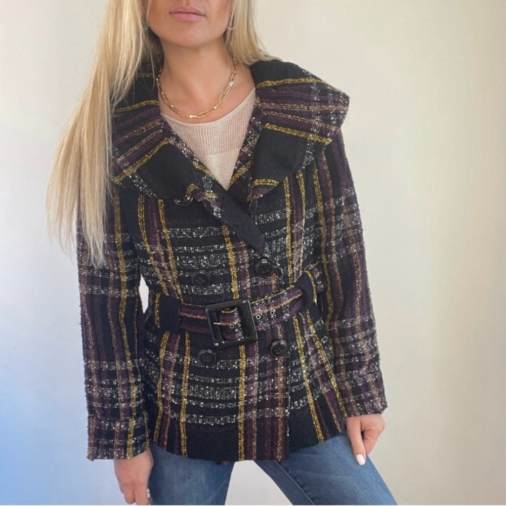 Focus 2000 black, purples & golden plaid belted coat size Med